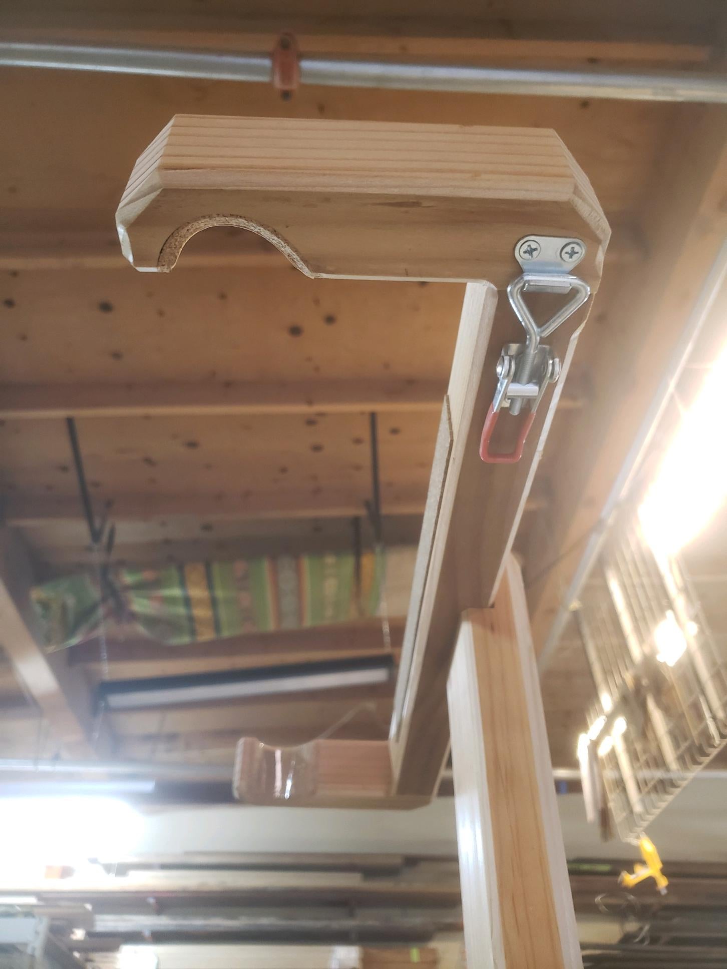 Surfboard Wall Mounts & Floor Stands