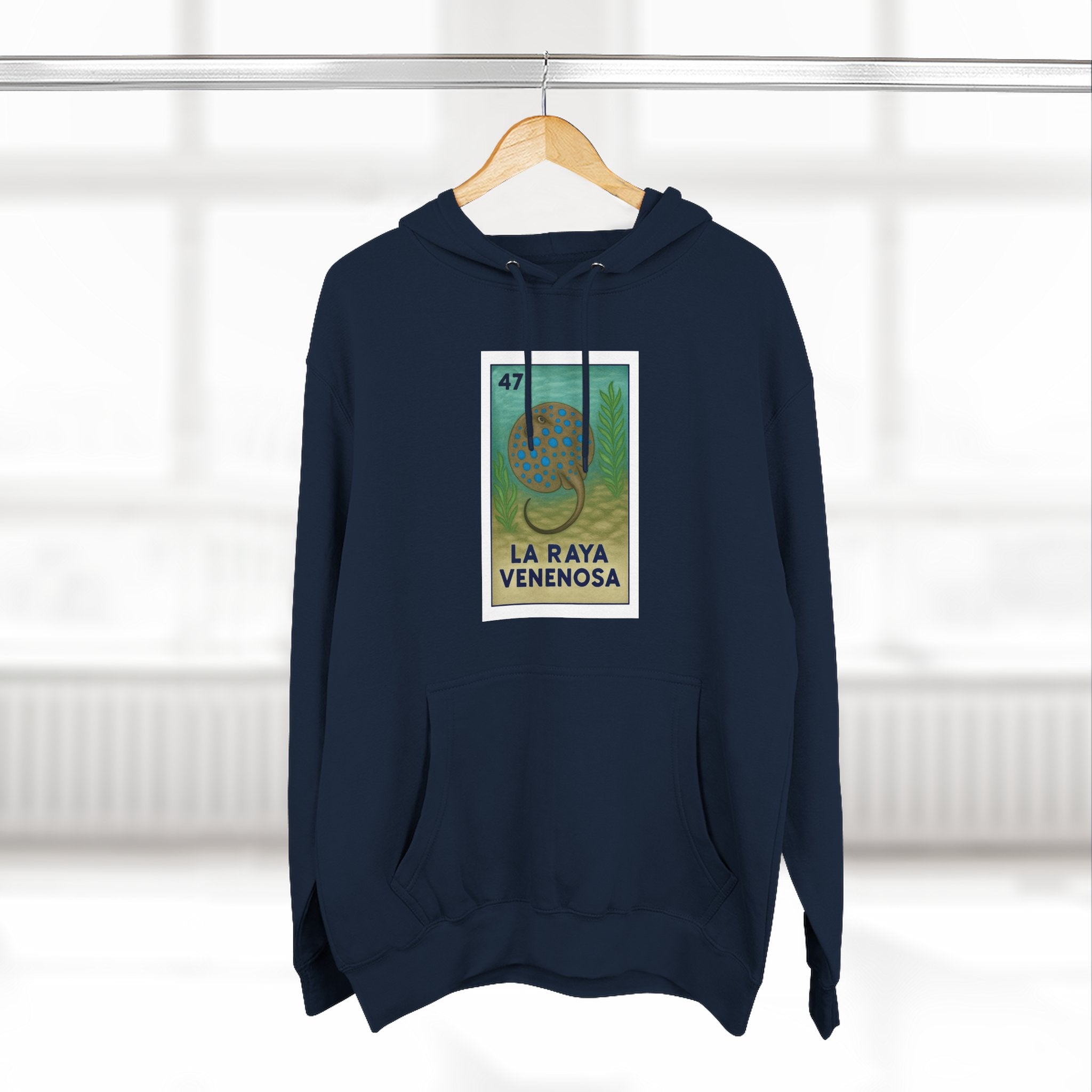 Stingray Lotería Unisex - Pull-Over Cotton Blend Fleece Hoodie (La Raya Venenosa)