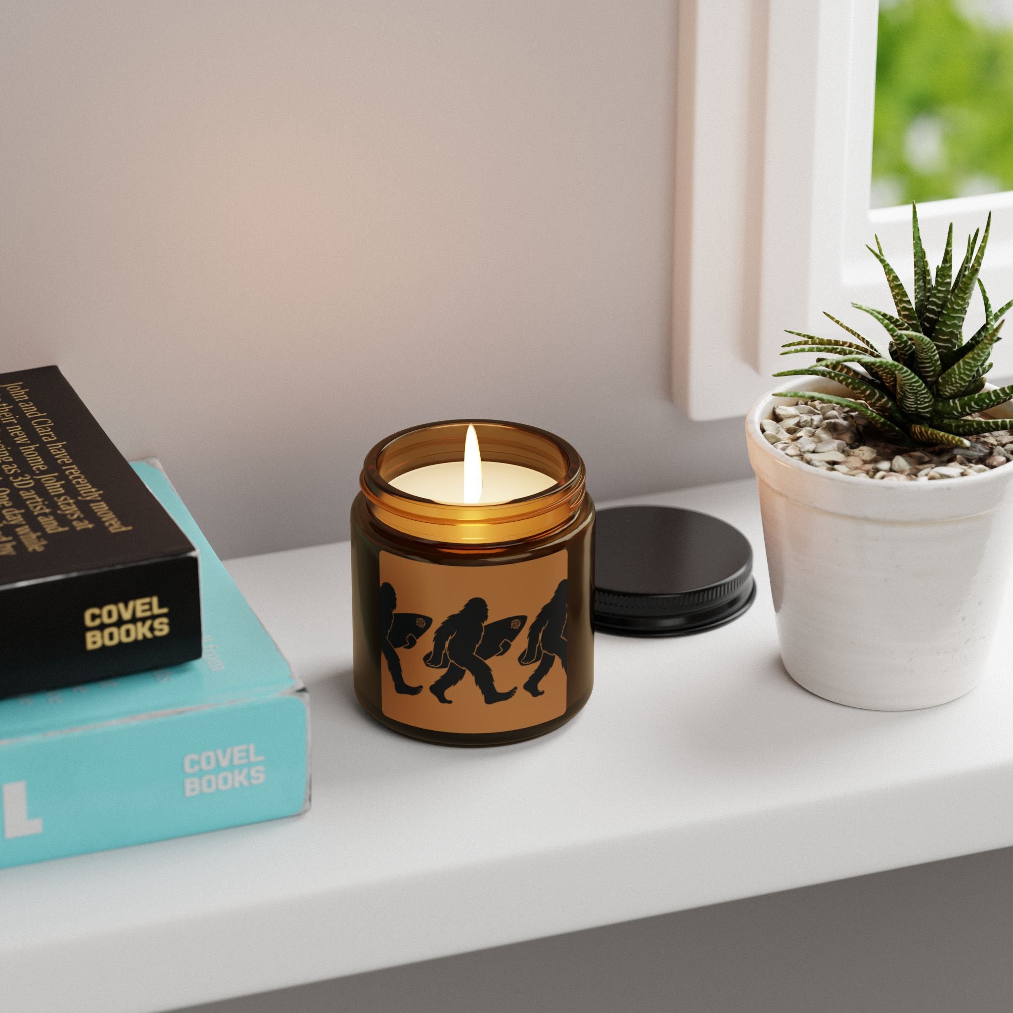 Ventana Surfsquatch Scented Soy Candle (4oz &amp; 9oz)
