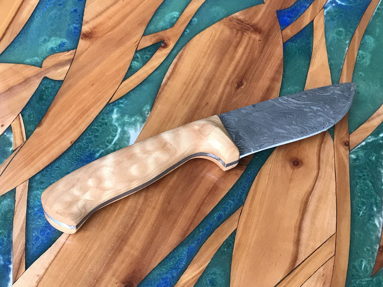 Ventana Quilted Maple Knife